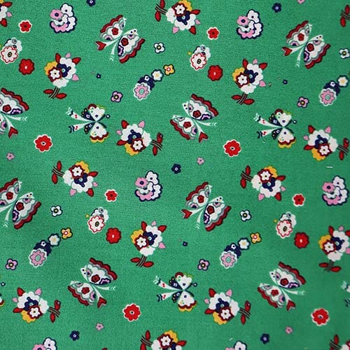 Fluttering Floral · Quilting Liberty