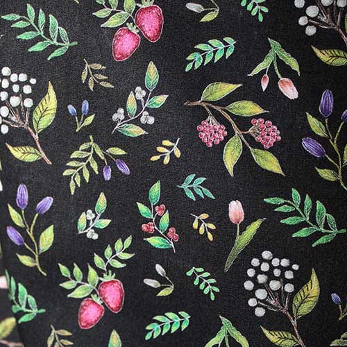 Berry Garden · Tana Lawn 0363 (B)