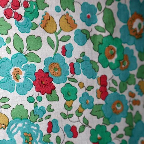 Betsy · Tana Lawn 0363 (B)