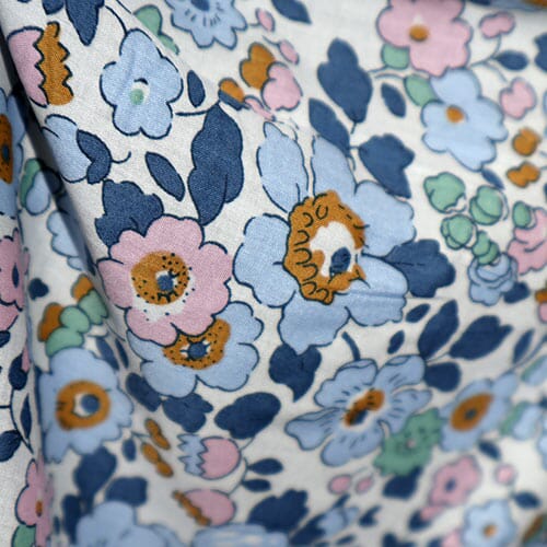 Betsy · Tana Lawn 0363 (B)