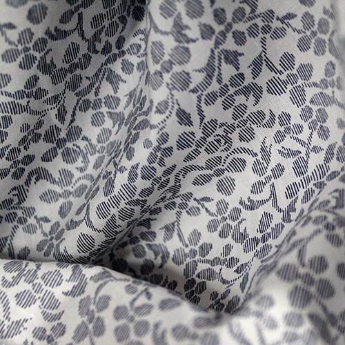 Daisy Stitch · Tana Lawn 0363 (D)