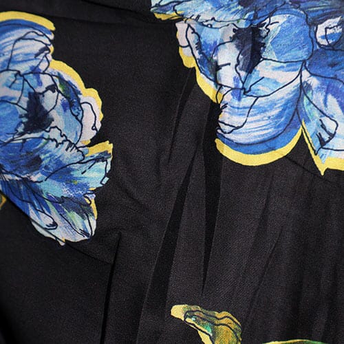 Peony Dance · Tana Lawn 0363 (P)