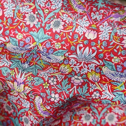 Strawberry Thie · Tana Lawn 0363 (S)