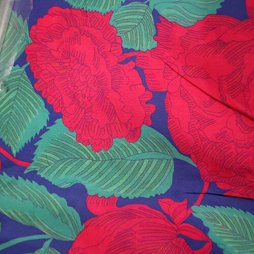 Summer Rose Ll · Tana Lawn 0363 (S)