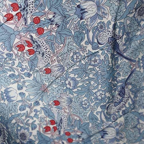 Strawberry Spring · Tana Lawn 0363 (S)