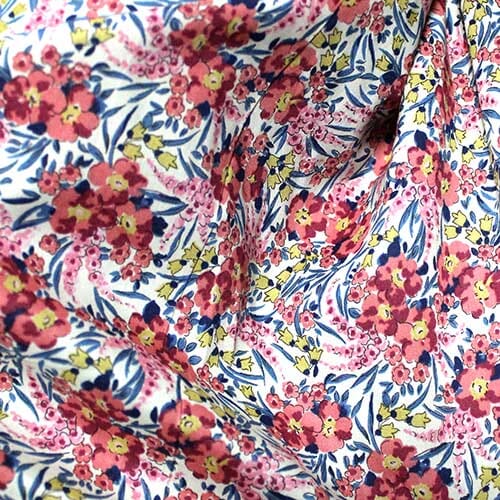 Swirling Petals · Tana Lawn 0363 (S)