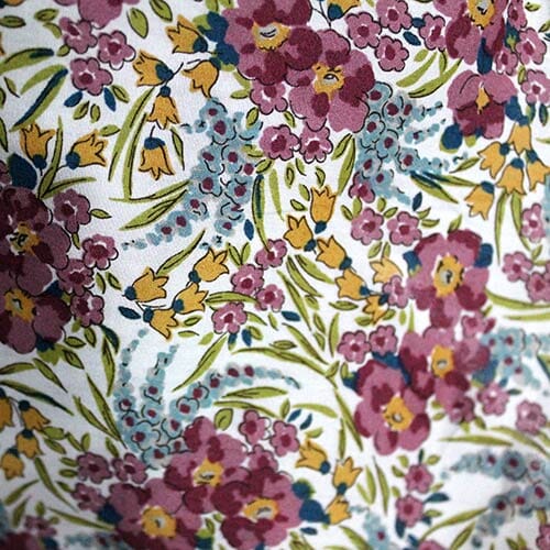Swirling Petals · Tana Lawn 0363 (S)