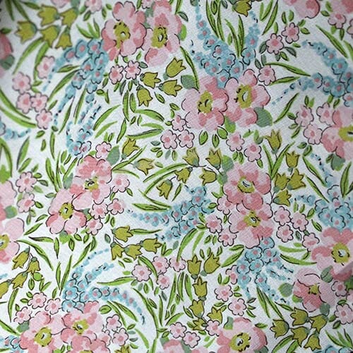 Swirling Petals · Tana Lawn 0363 (S)