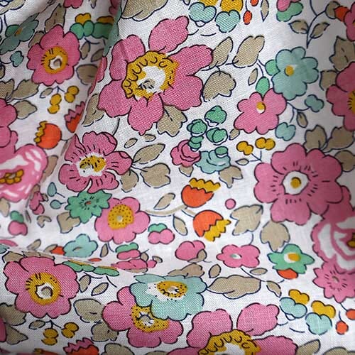 Betsy · Augusta Linen