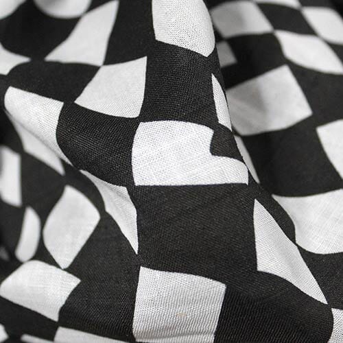 Chequered Spec · 04366406X · Augusta Linen
