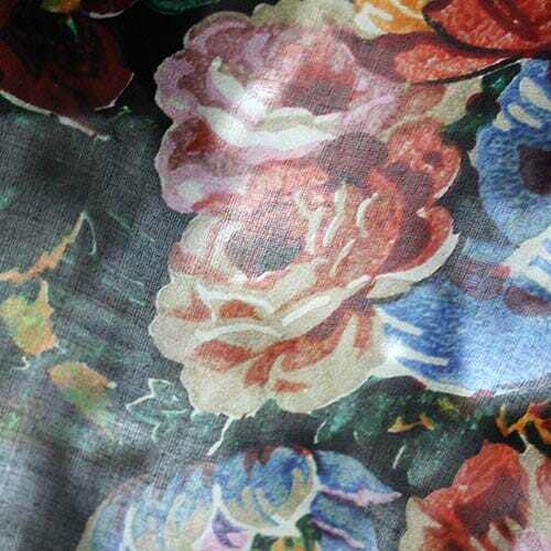 Vampires Bouquet · Chloe Cotton Chiffon