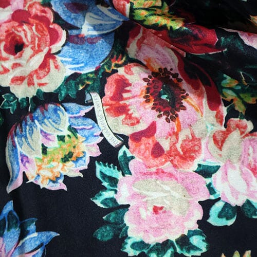 Belgravia Silk Satin 0232 - Vampires Bouquet 02325919X