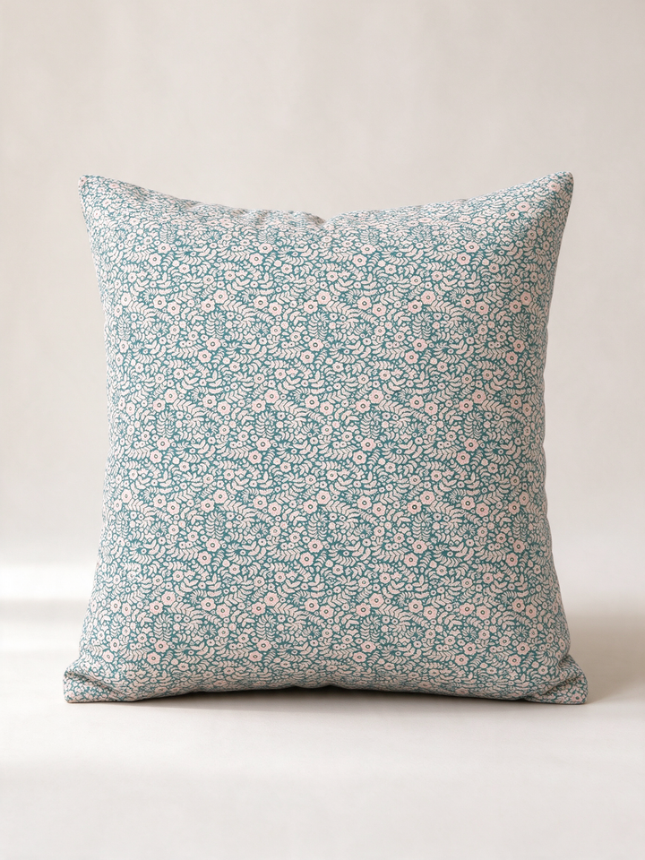 Scatter cushion